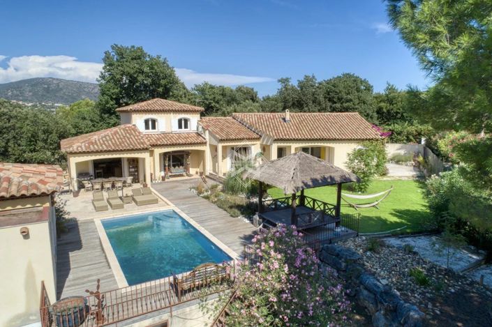 Image No.1-Maison de 5 chambres à vendre à Bormes-les-Mimosas