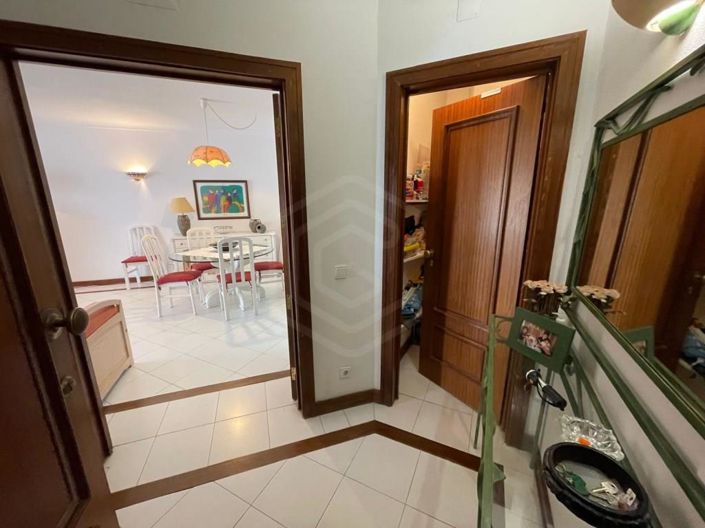 Image No.11-1 Bed Apartment for sale