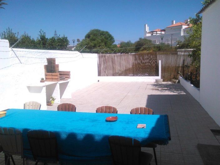 Image No.3-4 Bed House for sale