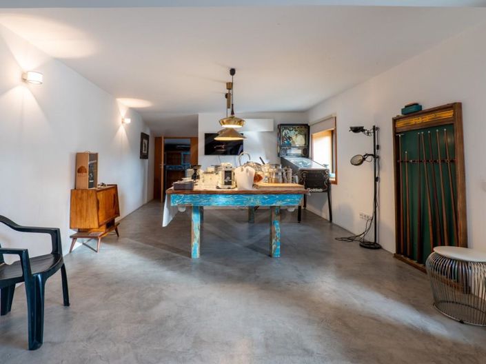 Image No.31-4 Bed House for sale