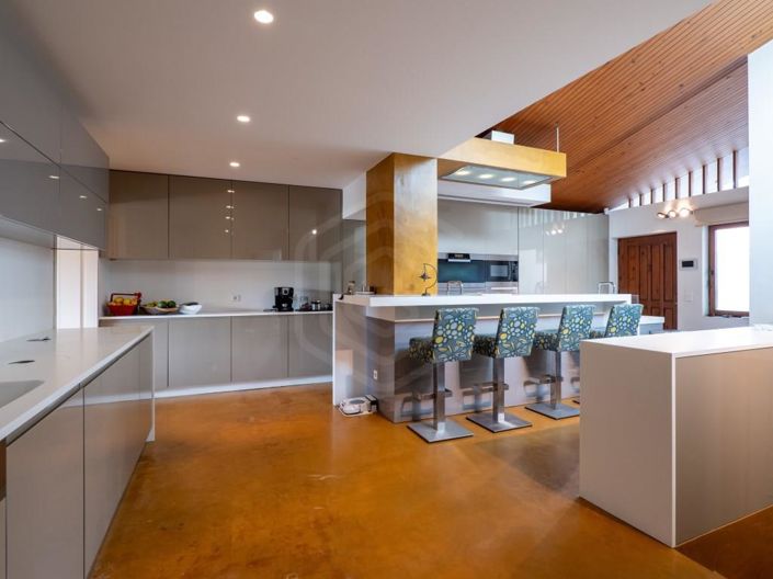 Image No.7-4 Bed House for sale