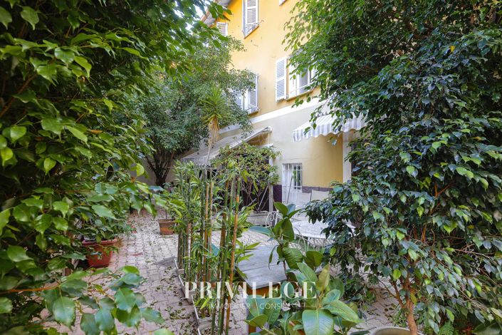 Image No.9-4 Bed House for sale