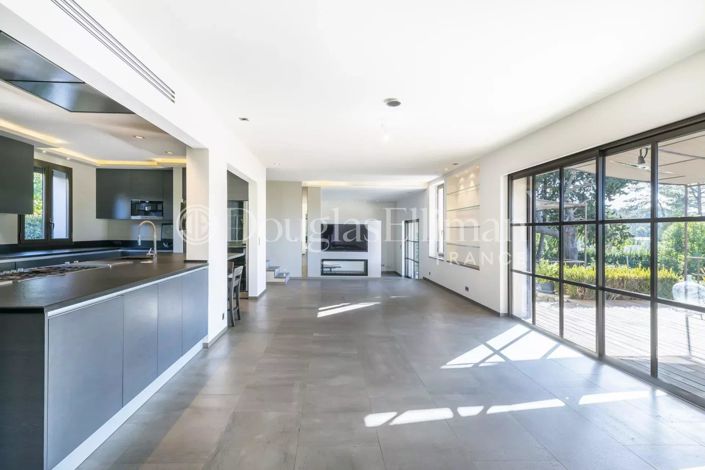 Image No.4-Maison de 4 chambres à vendre à Mougins