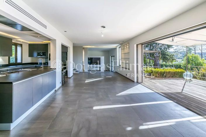 Image No.5-Maison de 4 chambres à vendre à Mougins