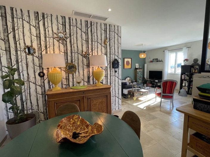 Image No.1-3 Bed House for sale