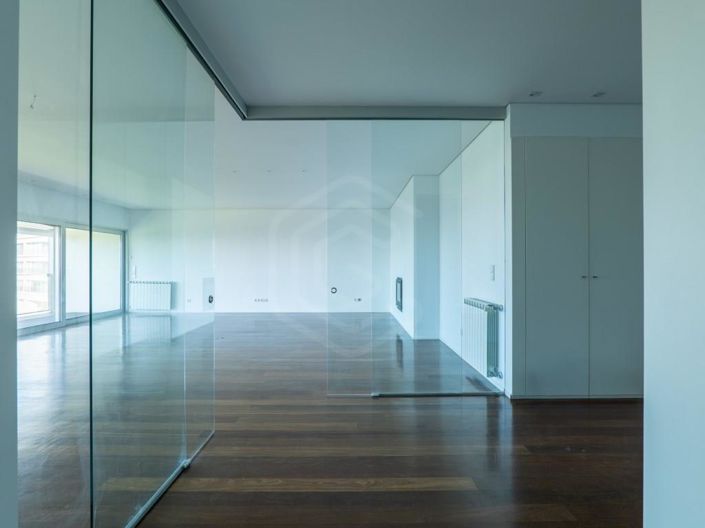 Image No.7-4 Bed Apartment for sale