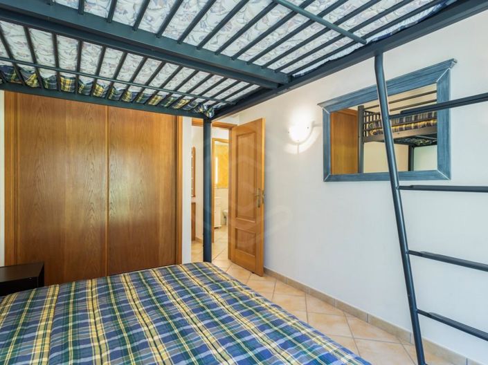 Image No.17-2 Bed Apartment for sale