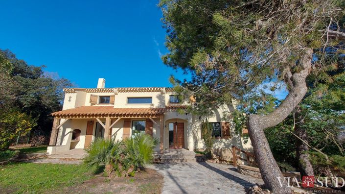 Image No.1-Propriété de 5 chambres à vendre à Herault