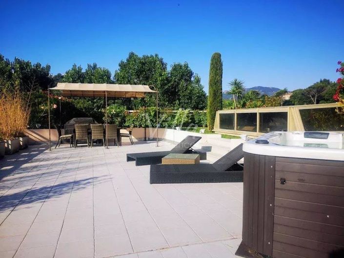 Image No.1-3 Bed Apartment for sale