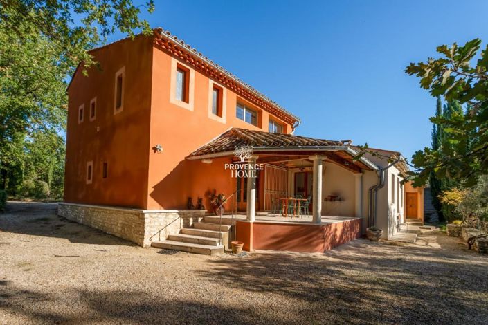 Image No.1-4 Bed House for sale