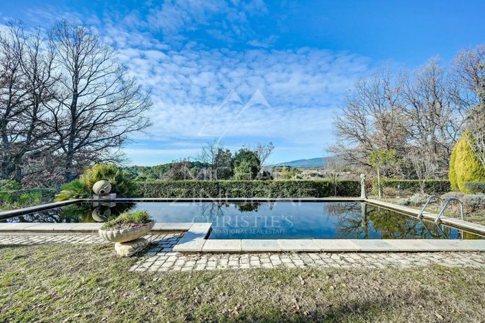 Image No.1-5 Bed House for sale