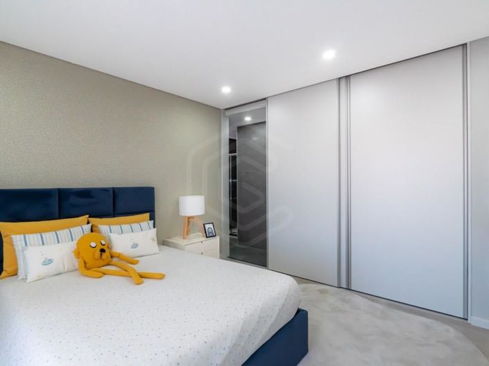 Image No.16-2 Bed House for sale