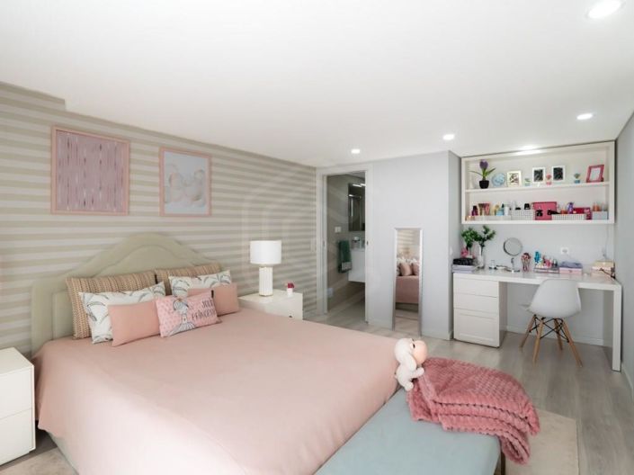 Image No.2-2 Bed House for sale