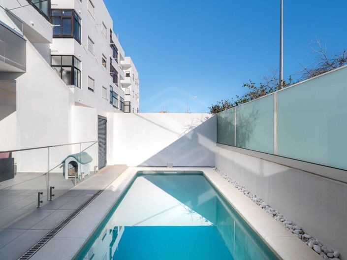 Image No.3-2 Bed House for sale