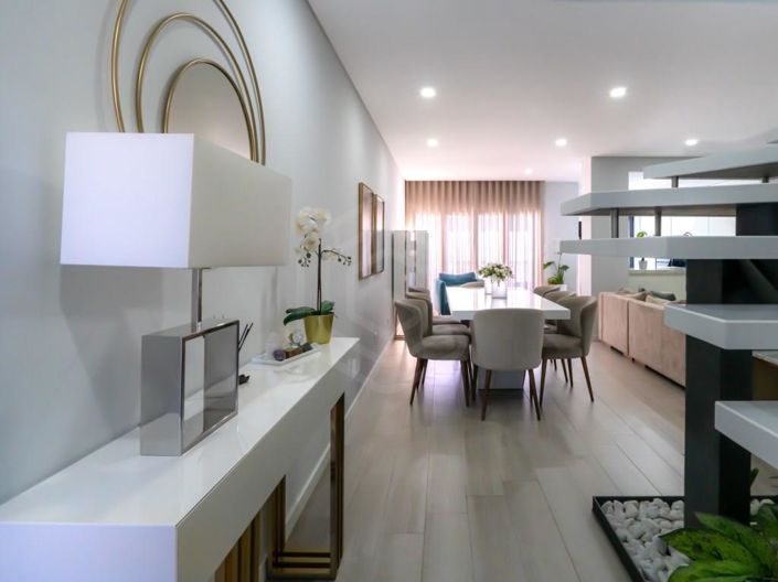 Image No.6-2 Bed House for sale