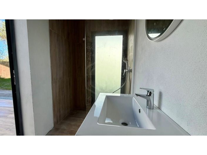 Image No.19-3 Bed House for sale