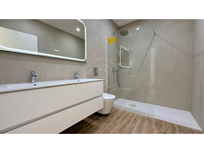 Image No.50-3 Bed House for sale