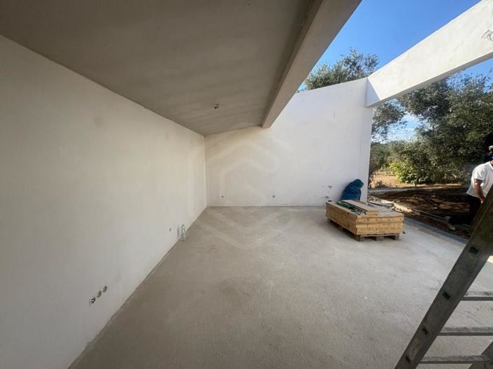 Image No.9-3 Bed House for sale