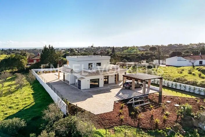 Image No.4-Maison de 4 chambres à vendre à Lagoa