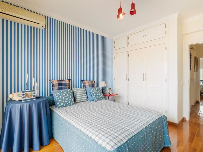 Image No.15-5 Bed Apartment for sale