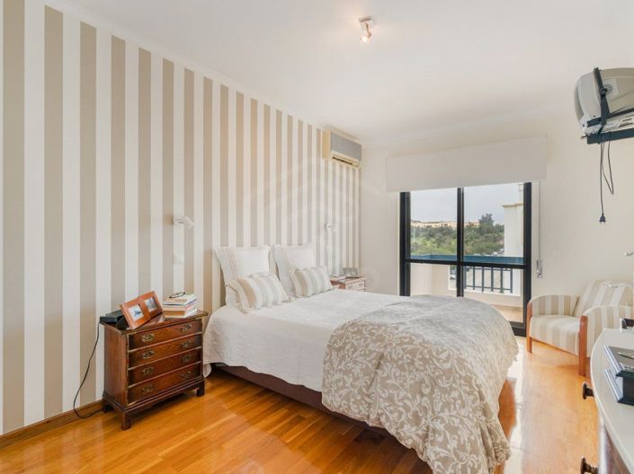 Image No.16-5 Bed Apartment for sale