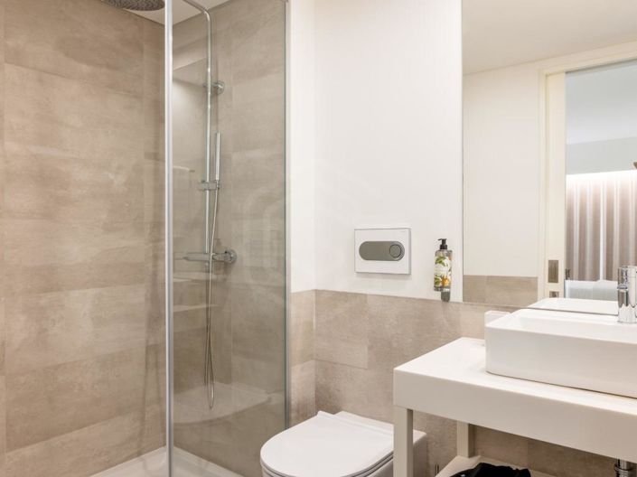 Image No.17-2 Bed Apartment for sale