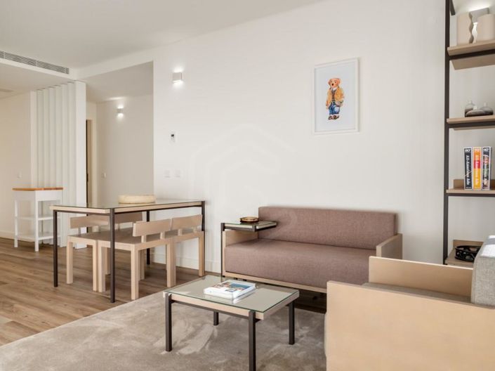 Image No.25-1 Bed Apartment for sale