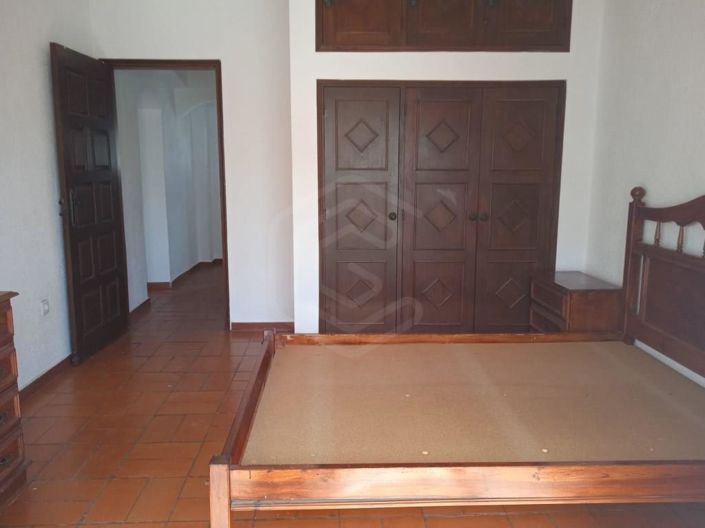 Image No.15-2 Bed House for sale