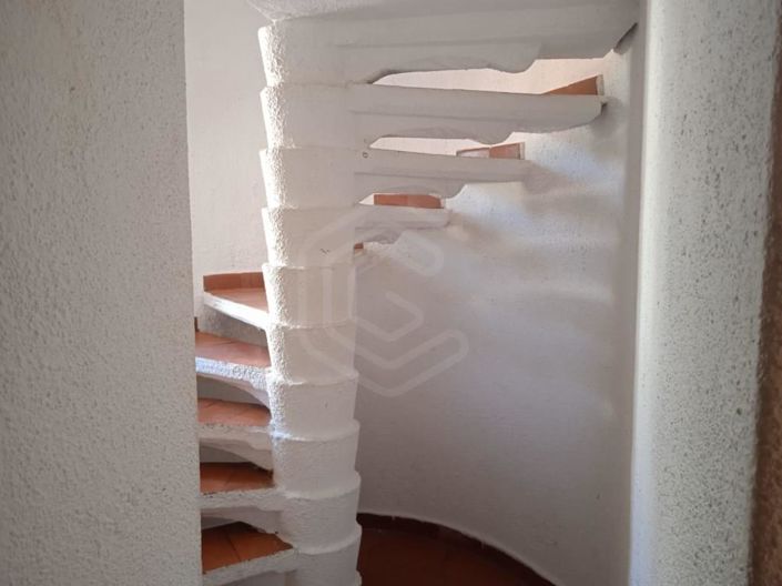 Image No.19-2 Bed House for sale