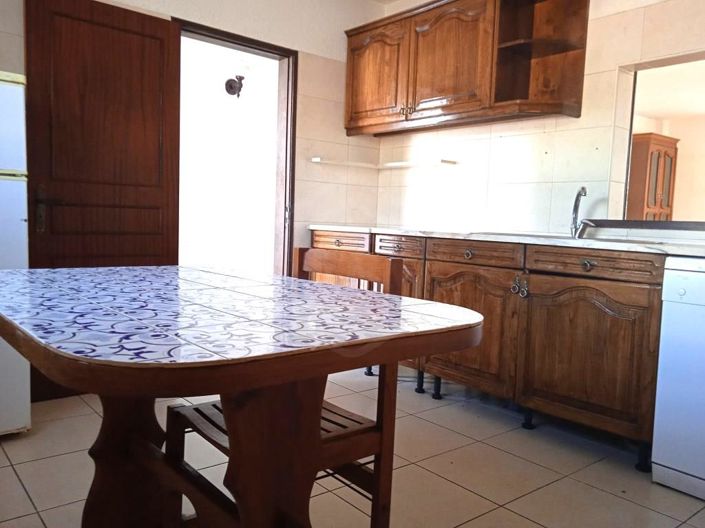 Image No.9-2 Bed House for sale