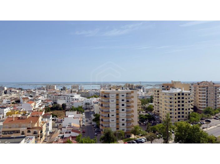 Image No.32-3 Bed Apartment for sale