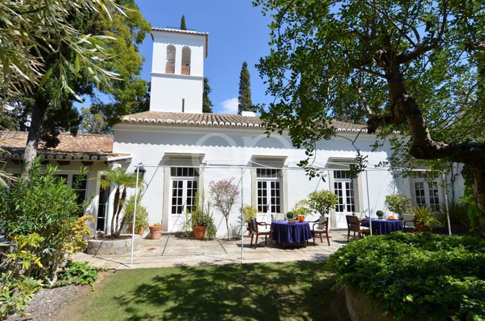 Image No.42-8 Bed House for sale