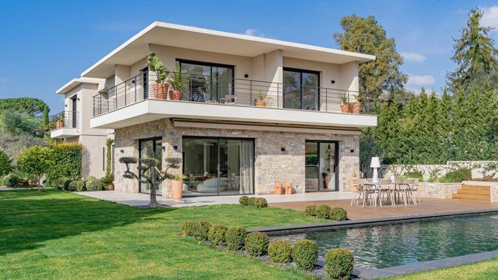 Image No.1-5 Bed House for sale