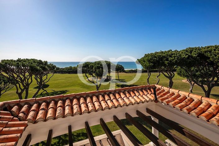 Image No.13-2 Bed House for sale