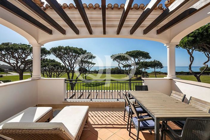 Image No.4-2 Bed House for sale