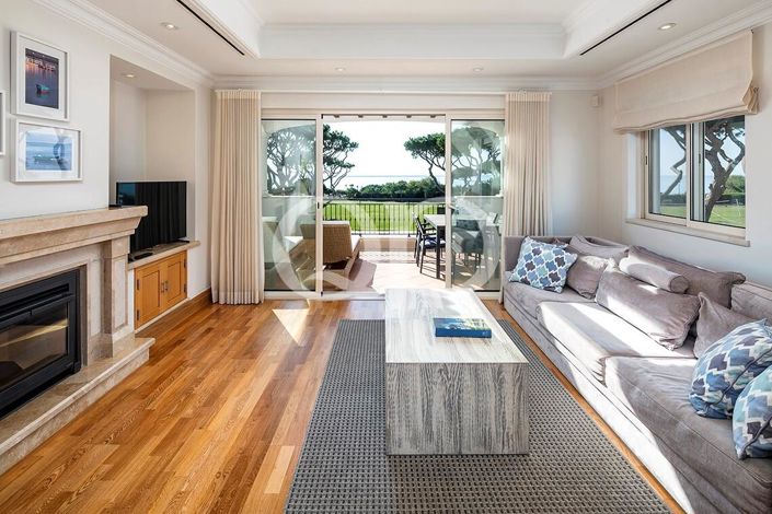 Image No.5-2 Bed House for sale