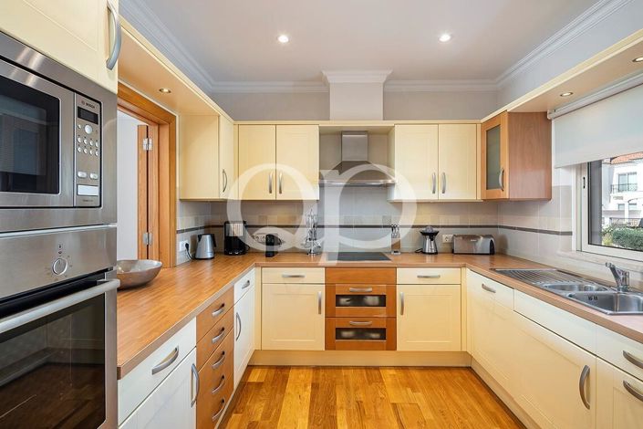 Image No.7-2 Bed House for sale