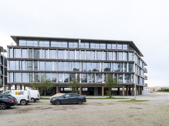 Image No.23-4 Bed Apartment for sale