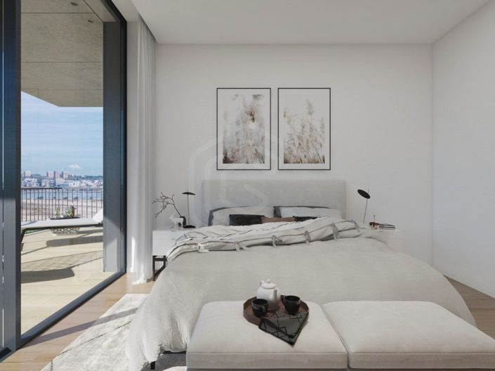 Image No.9-4 Bed Apartment for sale