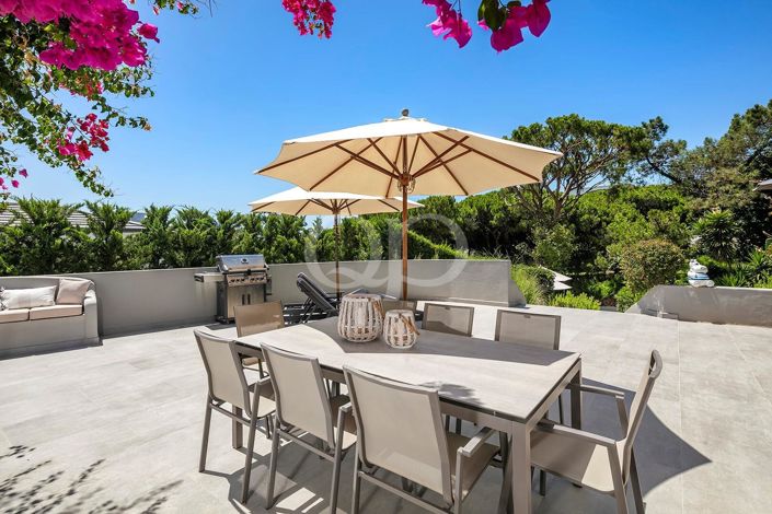 Image No.30-4 Bed House for sale