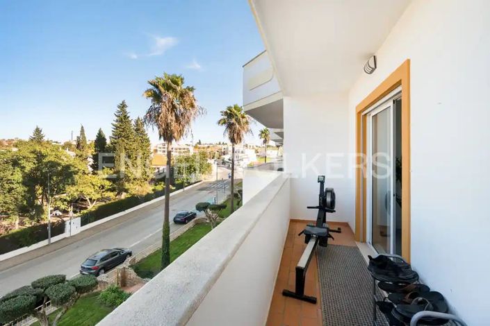 Image No.12-2 Bed Apartment for sale