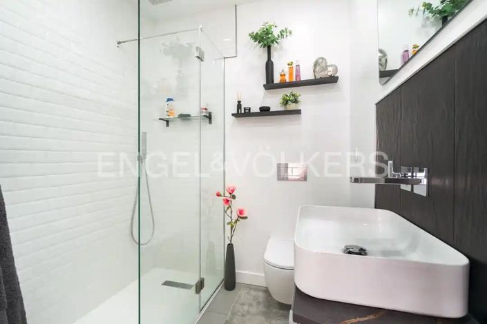 Image No.22-2 Bed Apartment for sale