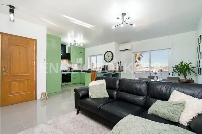 Image No.3-2 Bed Apartment for sale