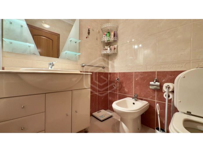 Image No.23-2 Bed Apartment for sale