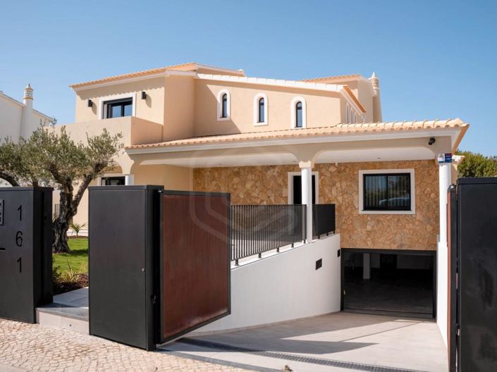 Image No.3-Maison de 5 chambres à vendre à Albufeira