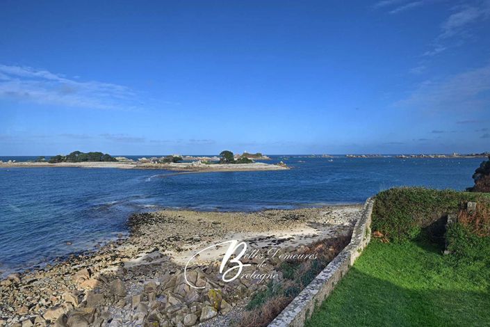 Image No.1-5 Bed House for sale