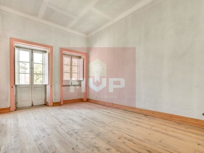 Image No.14-20 Bed House for sale