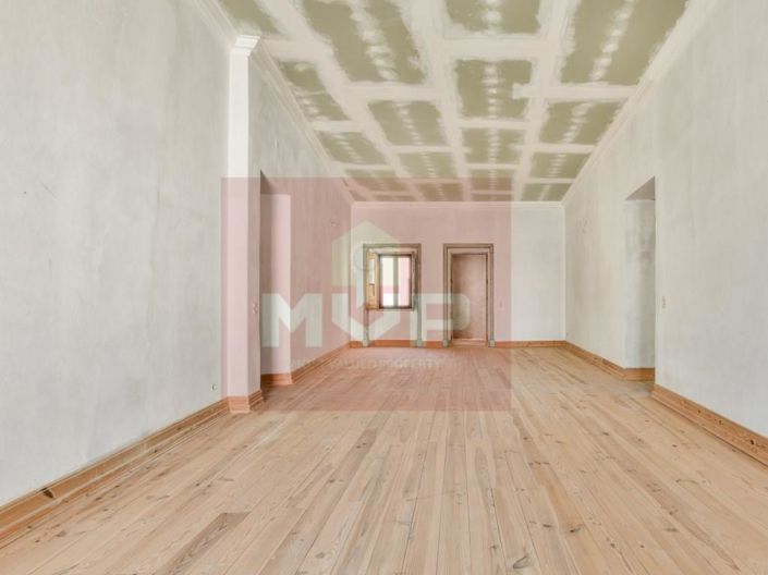 Image No.23-20 Bed House for sale