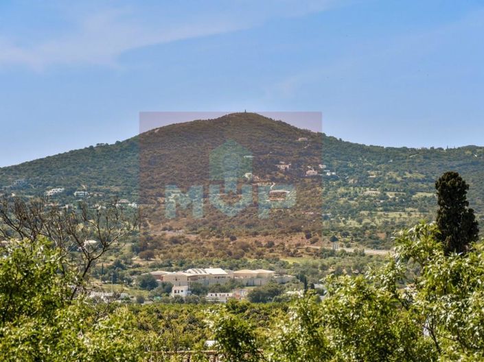 Image No.33-20 Bed House for sale