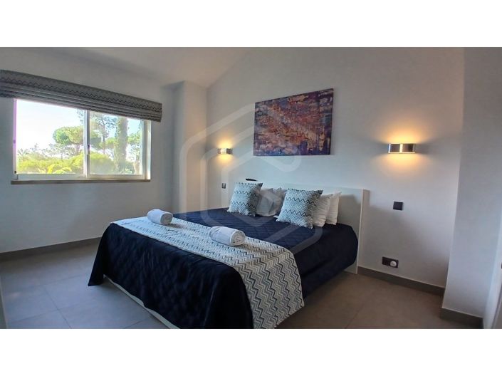 Image No.26-2 Bed House for sale